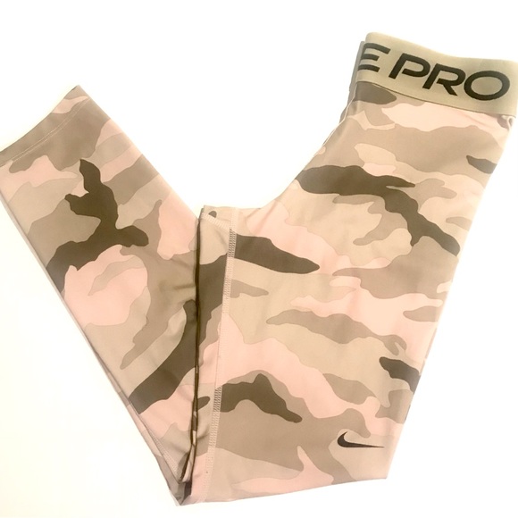 NIKE PRO COOLANT CAMO CROP TIGHTS - Picture 4 of 5